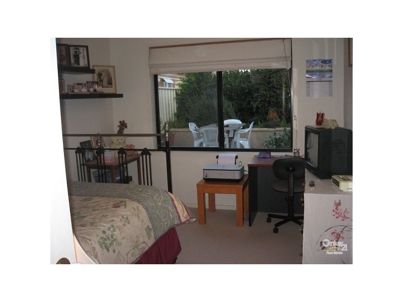 17 Knightsbridge Terrace, Oakden SA 5086