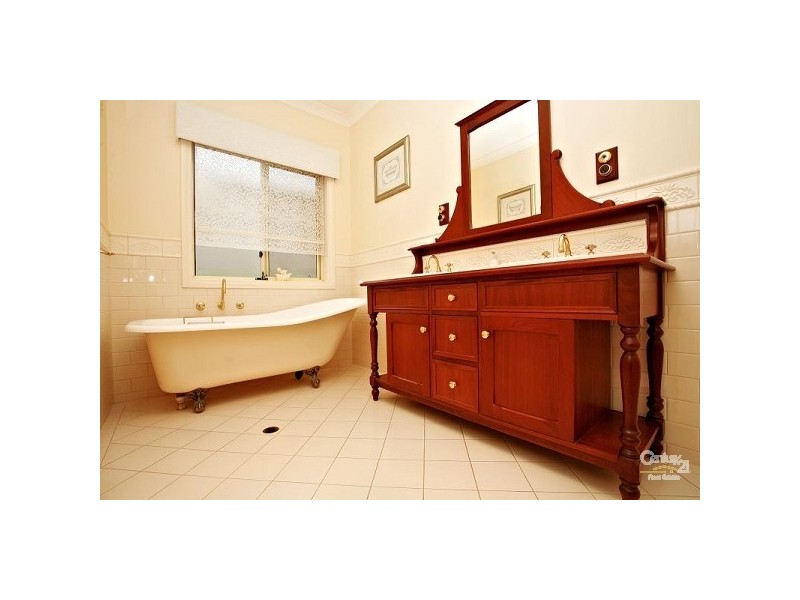 2 Silvereye Court, Tea Tree Gully SA 5091