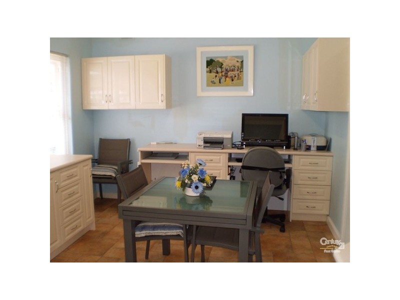 33 Launceston Avenue, Banksia Park SA 5091