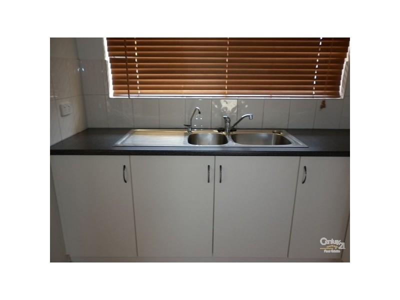 2/ 5 Moore Crescent, Campbelltown SA 5074