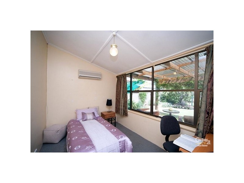 27 Livingstone Avenue, Prospect SA 5082