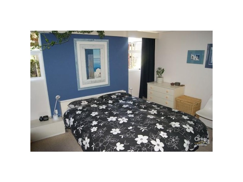 18 Norman Street, Paradise SA 5075