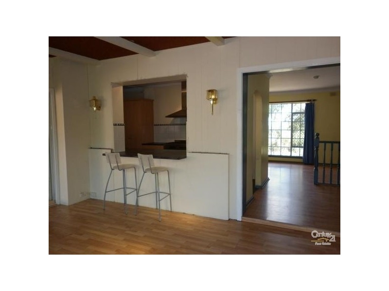 32 Robert Court, Para Hills SA 5096