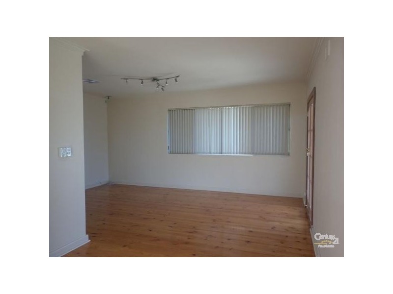 33 Lanark Avenue, Mitchell Park SA 5043