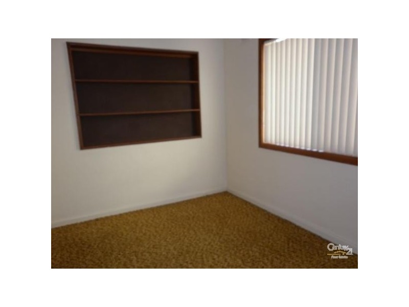 33 Lanark Avenue, Mitchell Park SA 5043