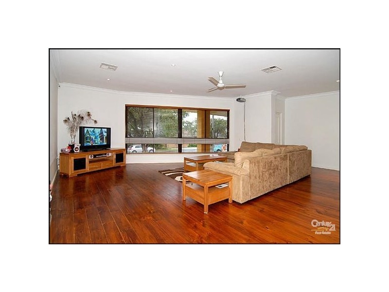 8 Yeltana Avenue, Wattle Park SA 5066