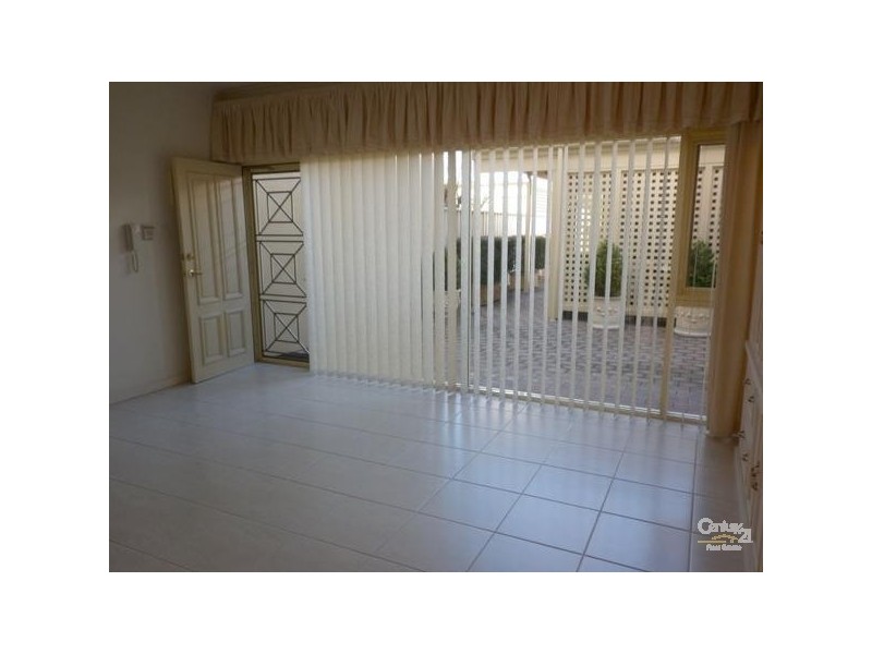 29 Glenbrook Close, Marden SA 5070