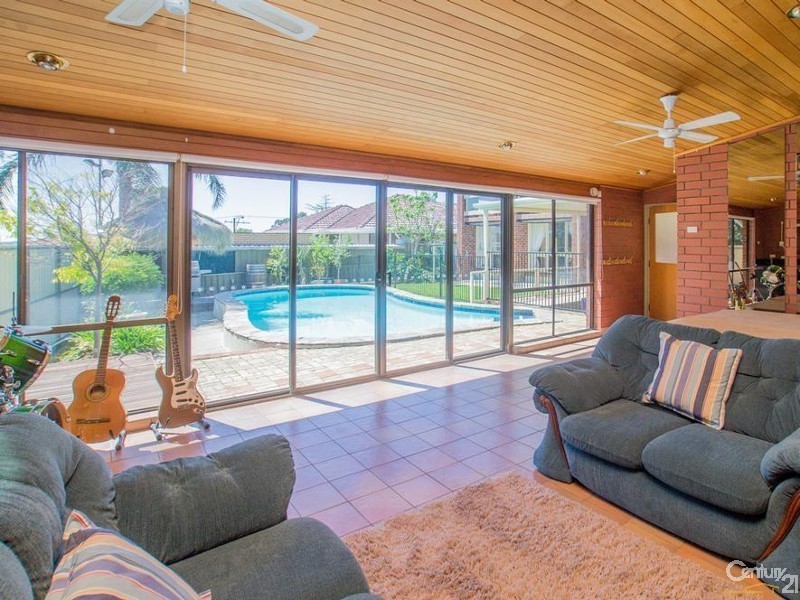 4 Sherwood Avenue, Rostrevor SA 5073