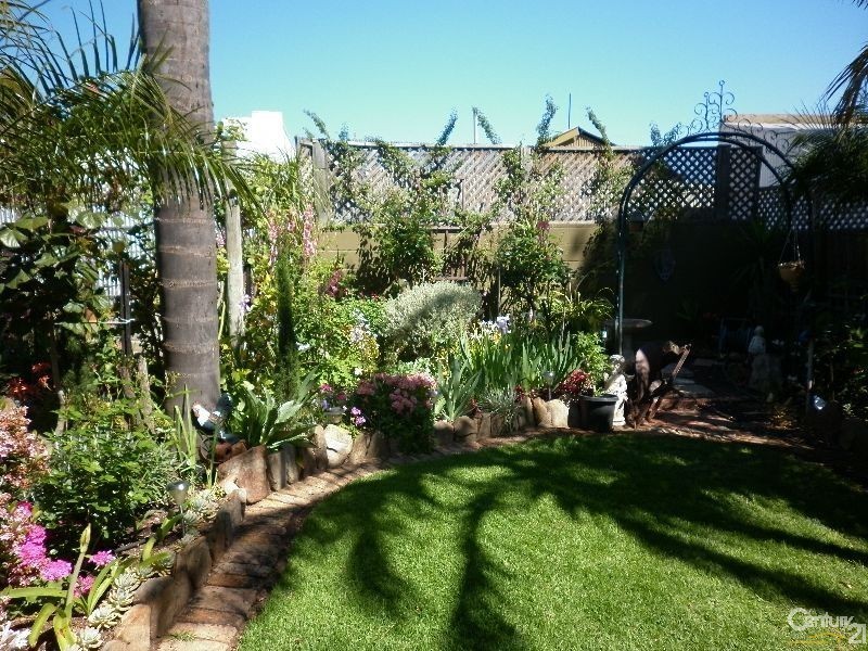 12 Halton Street, Enfield SA 5085