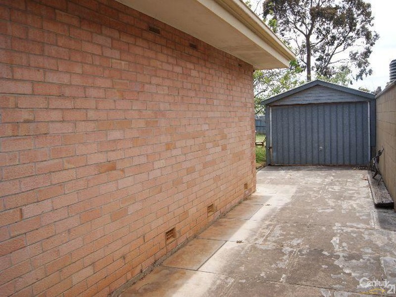 33 Markwick Crescent, Campbelltown SA 5074