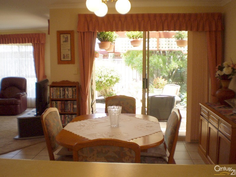 14 Woodland Drive, Oakden SA 5086