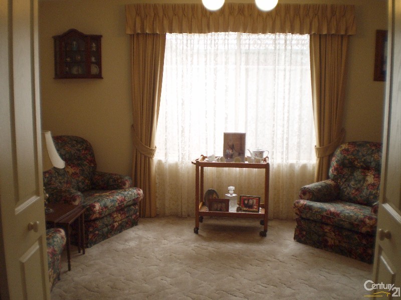 14 Woodland Drive, Oakden SA 5086