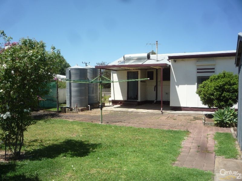 11 Swan Street, Greenacres SA 5086