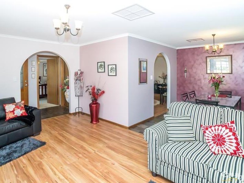 16 Begonia Street, Morphett Vale SA 5162