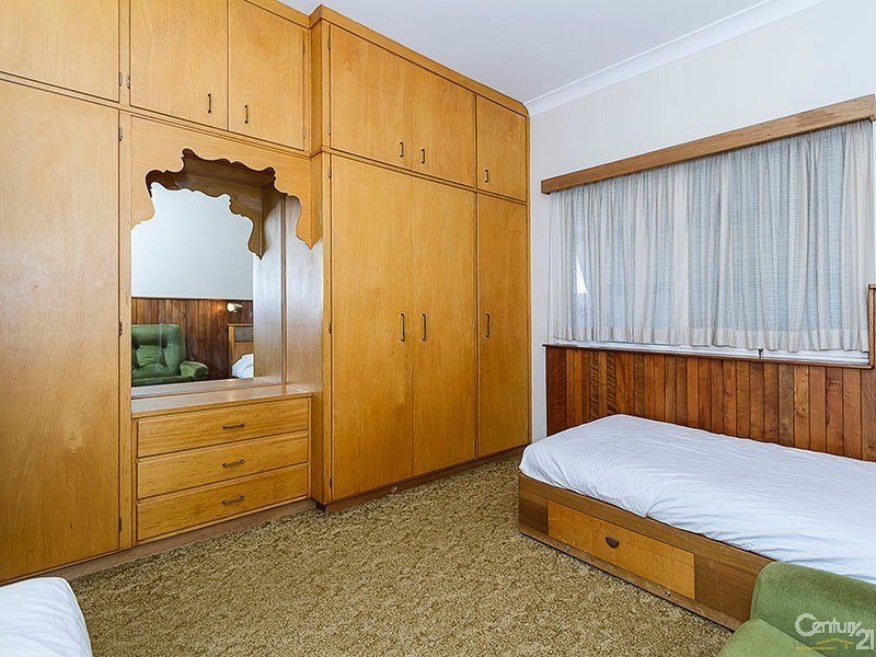 12 Francis Avenue, Broadview SA 5083