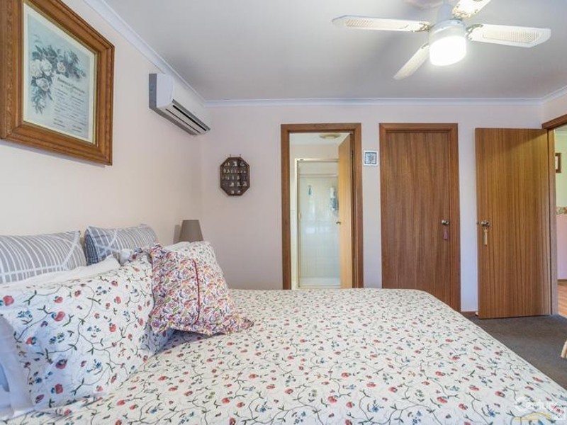 15 Winchester Avenue, Magill SA 5072