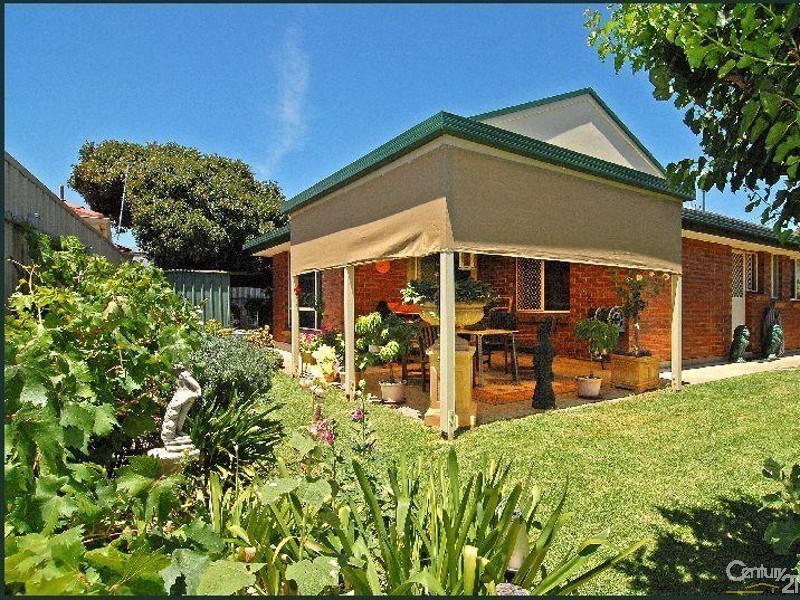 15 Winchester Avenue, Magill SA 5072