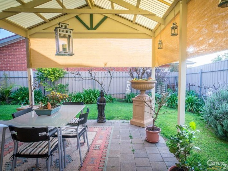 15 Winchester Avenue, Magill SA 5072