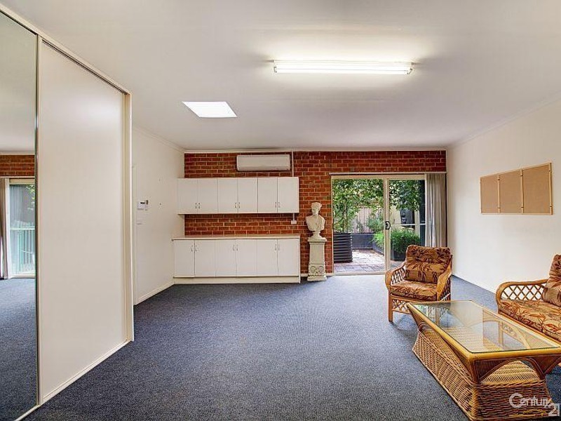 2/ 18 Peroomba Avenue, Kensington Gardens SA 5068