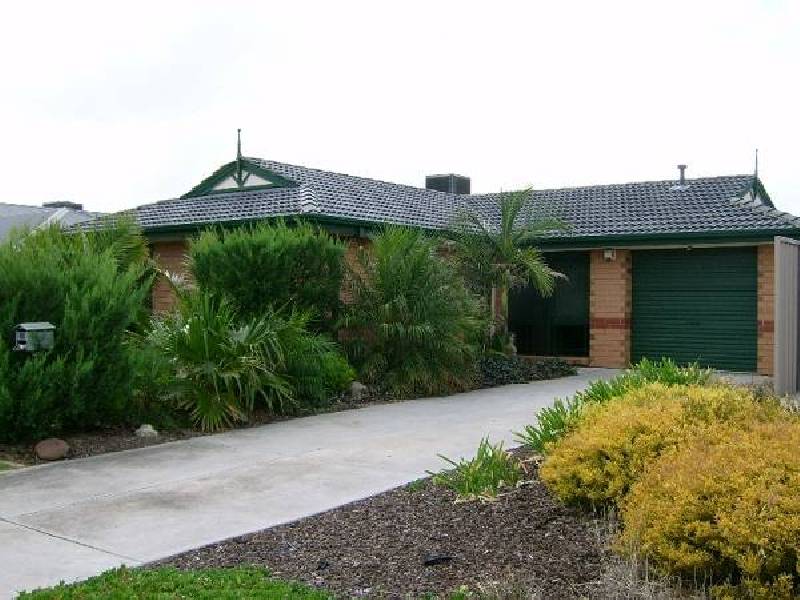 20 Cambridge Place, Clovelly Park SA 5042