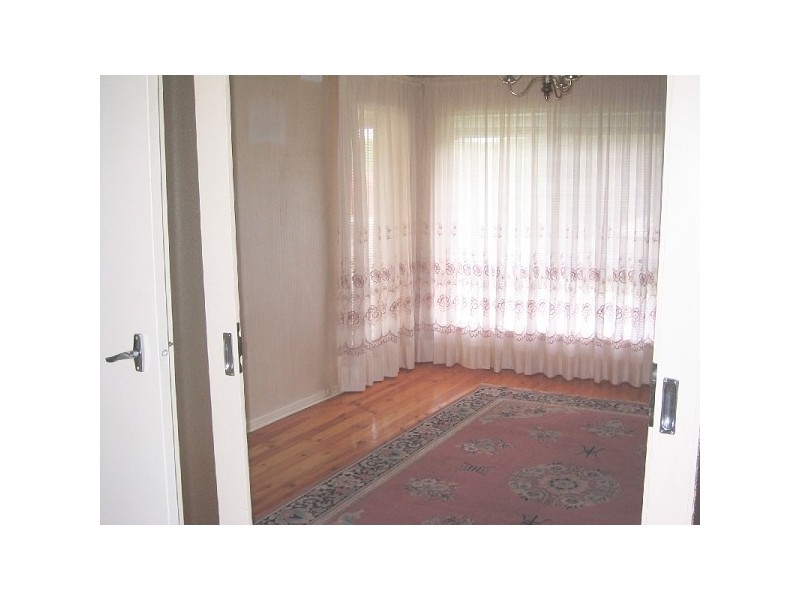 23 Nottingham Crescent, Valley View SA 5093