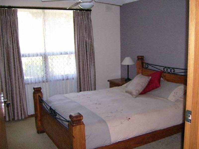 34 Hawke Street, Ridgehaven SA 5097