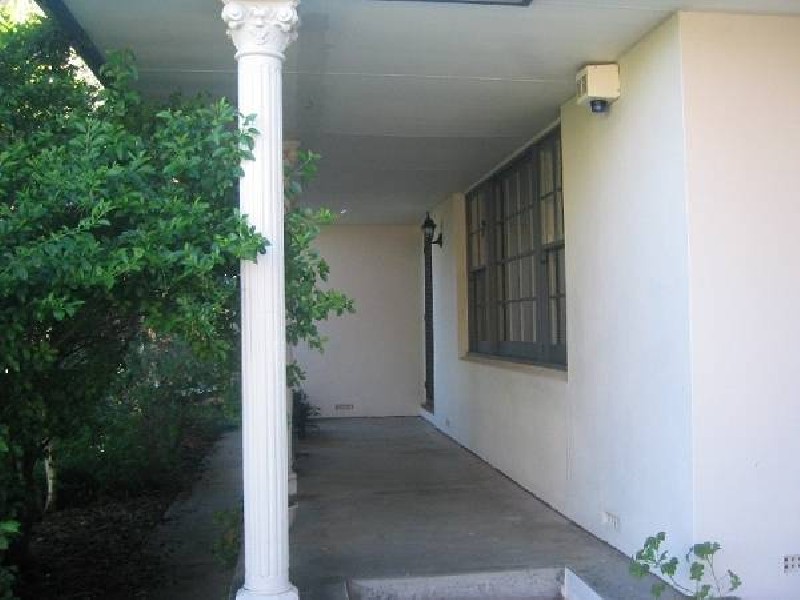 17 Tregeagle Ave, Tea Tree Gully SA 5091