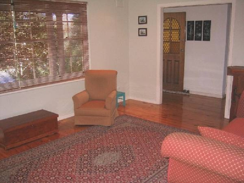 17 Tregeagle Ave, Tea Tree Gully SA 5091