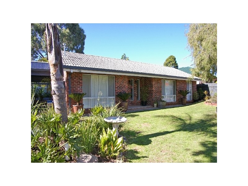 25 Trim Drive, Ridgehaven SA 5097