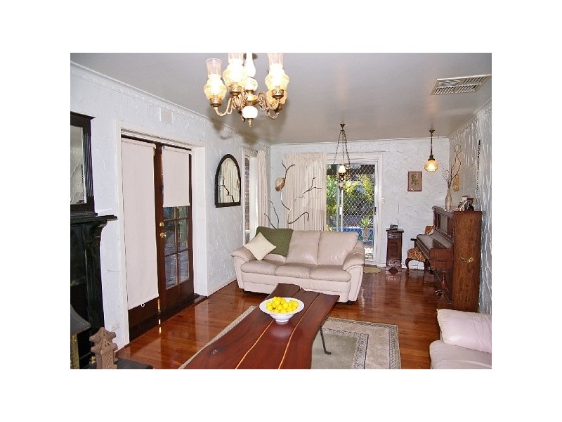 25 Trim Drive, Ridgehaven SA 5097