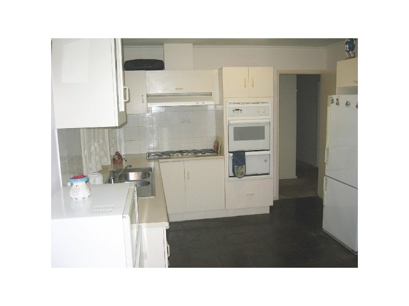 17 Trim Drive, Ridgehaven SA 5097