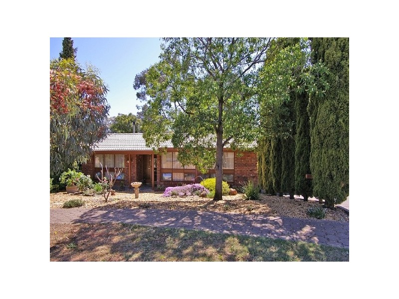 24 Gondola Grove, Para Hills SA 5096