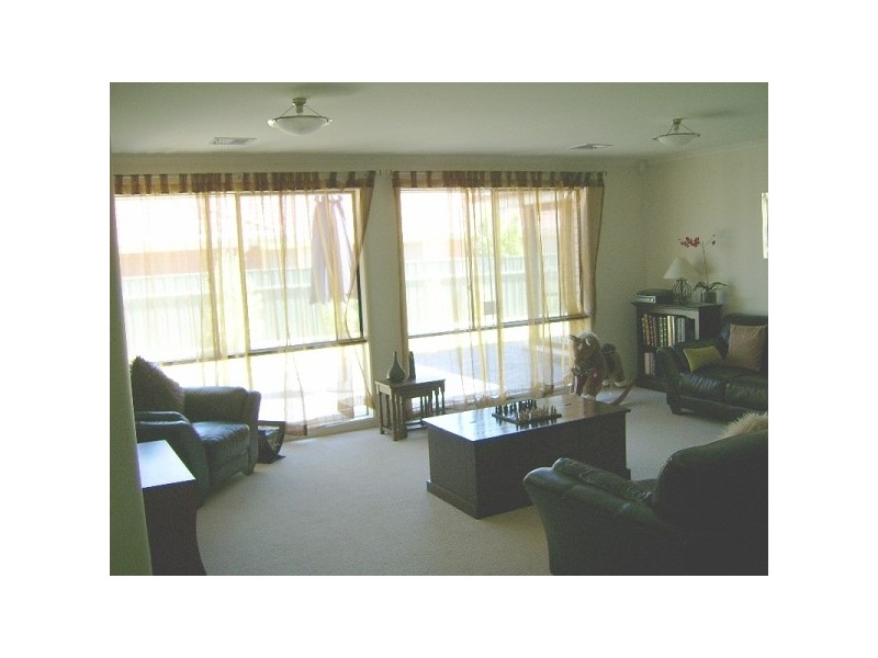 56 Magazine Drive, Walkley Heights SA 5098