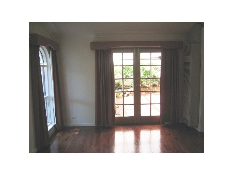 1 Stevens Drive, Ridgehaven SA 5097