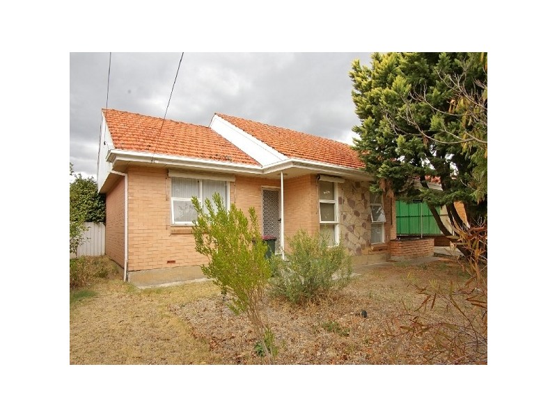 5 Perth Avenue, Valley View SA 5093