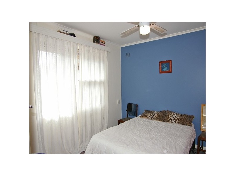 5 Perth Avenue, Valley View SA 5093