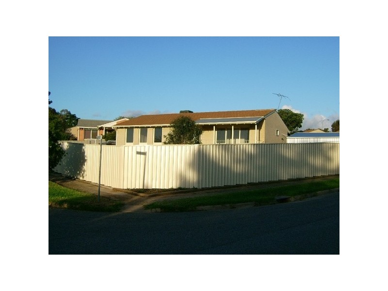 2 Guy Street, Christie Downs SA 5164