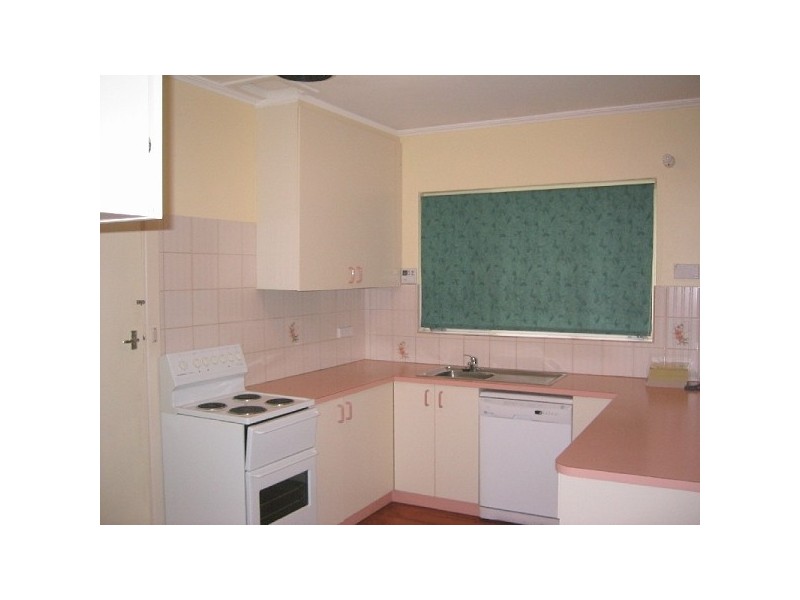 10 Linton Street, Banksia Park SA 5091