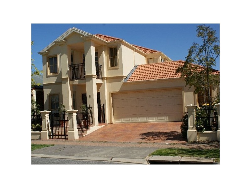 5 Sheaoak Drive, Mawson Lakes SA 5095