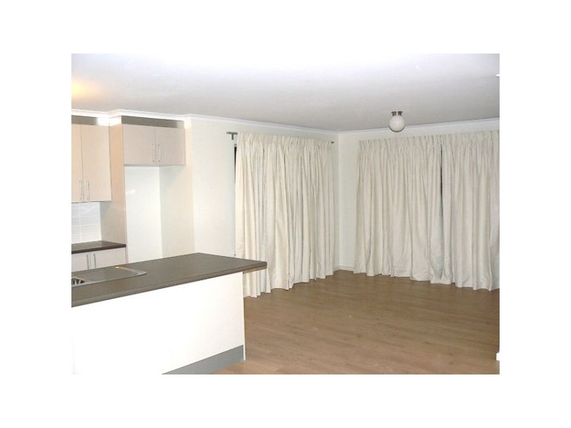 2 Leprena Street, Taperoo SA 5017