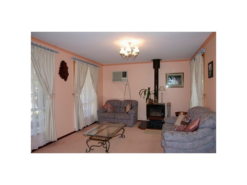 27 Southwark Avenue, Salisbury Heights SA 5109