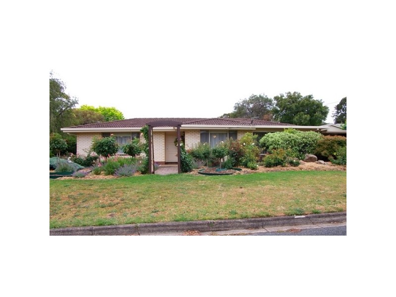 1 Tulip Street, Ridgehaven SA 5097
