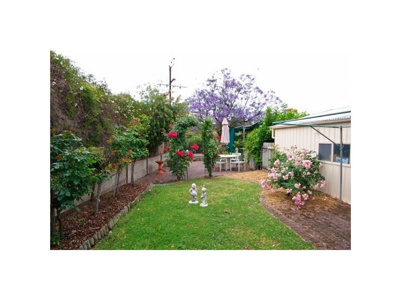 1 Tulip Street, Ridgehaven SA 5097