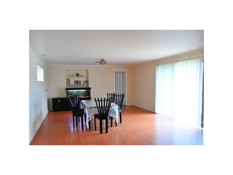 19 Armona Ave, Para Vista SA 5093