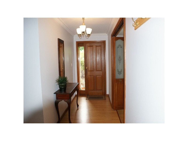 6 Nunn Court, Golden Grove SA 5125