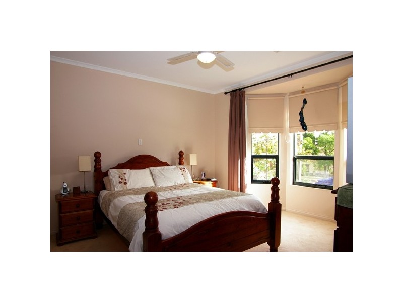 19 Crissoula Ave, Hope Valley SA 5090