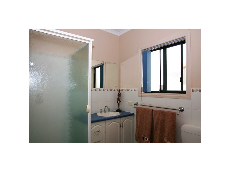 19 Crissoula Ave, Hope Valley SA 5090