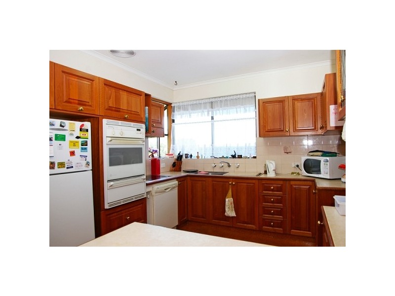 40-42 Carnoustie Ave, Fairview Park SA 5126