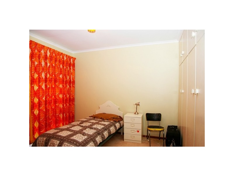 40-42 Carnoustie Ave, Fairview Park SA 5126