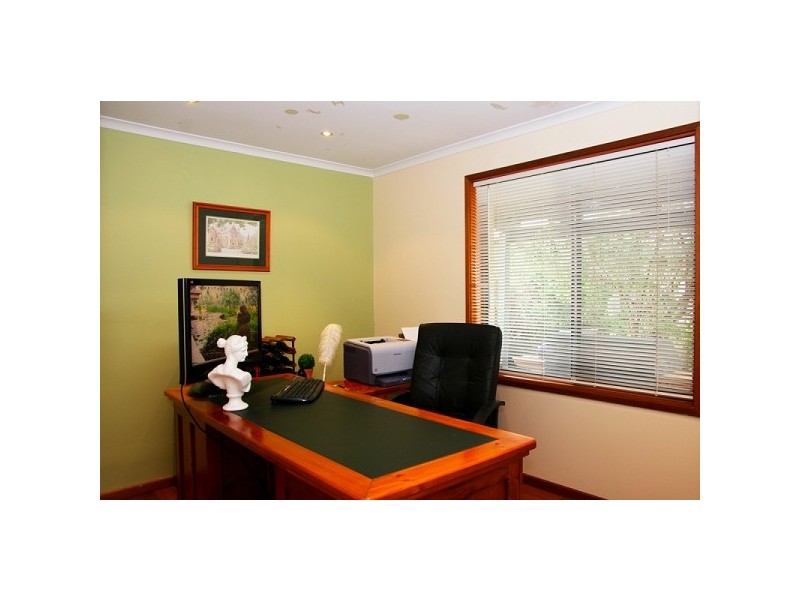 37 Bushmills Street, Greenwith SA 5125